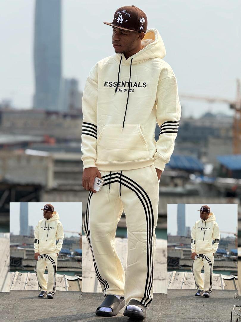 Ensemble de survêtement stylé