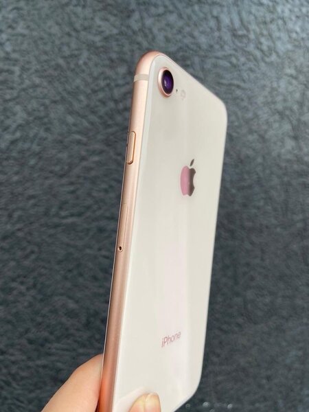 iPhone 8 64gb