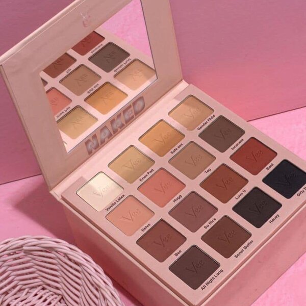 Cosmetics palette