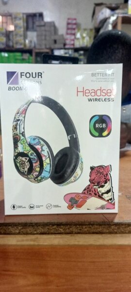 GRAFFITI BOOM 9 HEADPHONES
