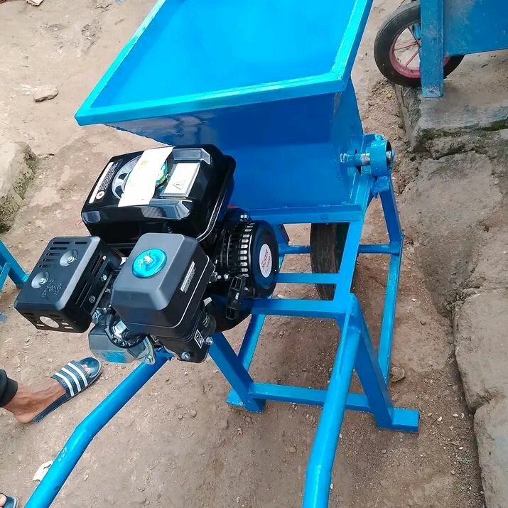 Machine de fabrication de briques en ciment