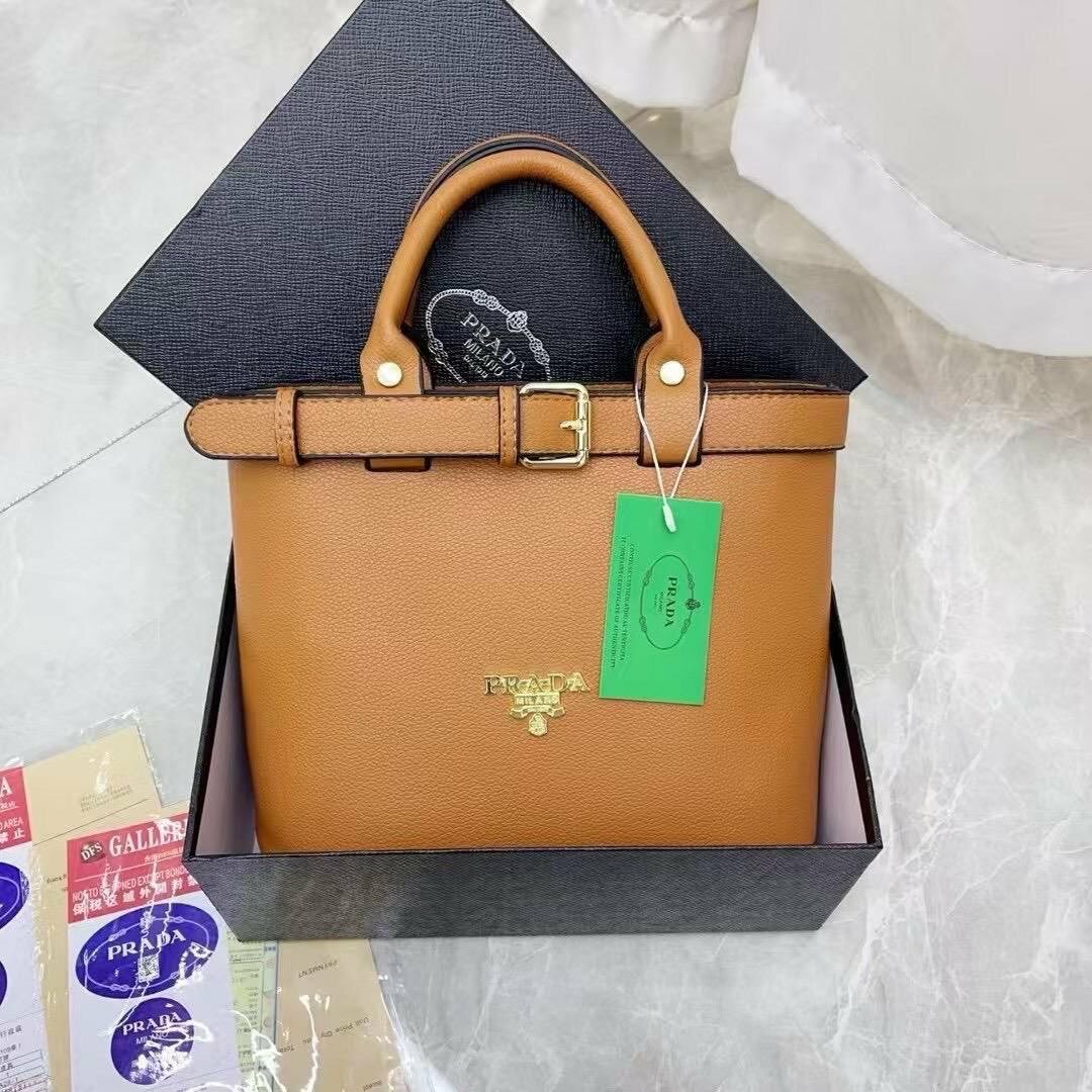 Sac à main en cuir élégant