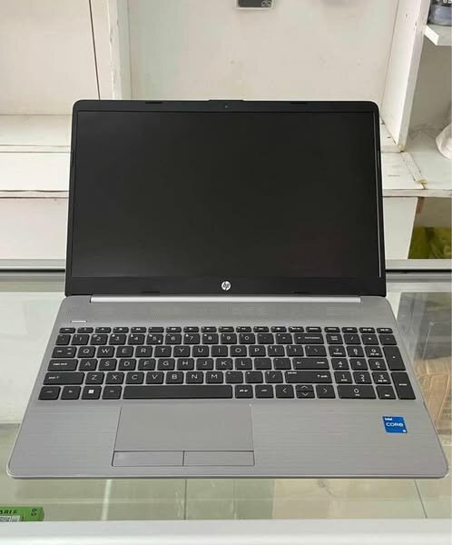 Hp pavilion 250 G8 