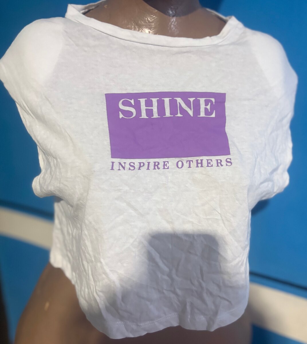 Lot de débardeurs et t-shirts