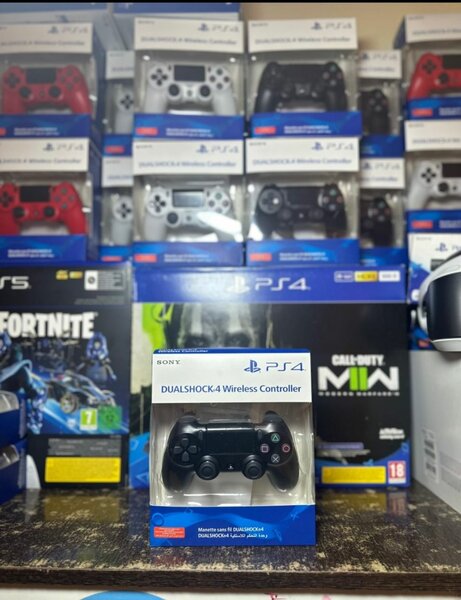 Manette PS4 noir sans Fil Sony