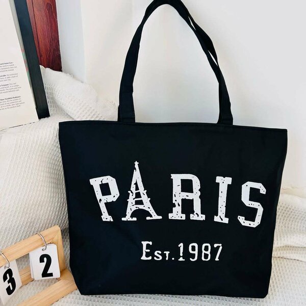 Tote bags