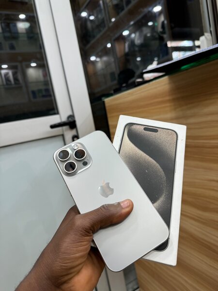 iPhone 15 pro Max