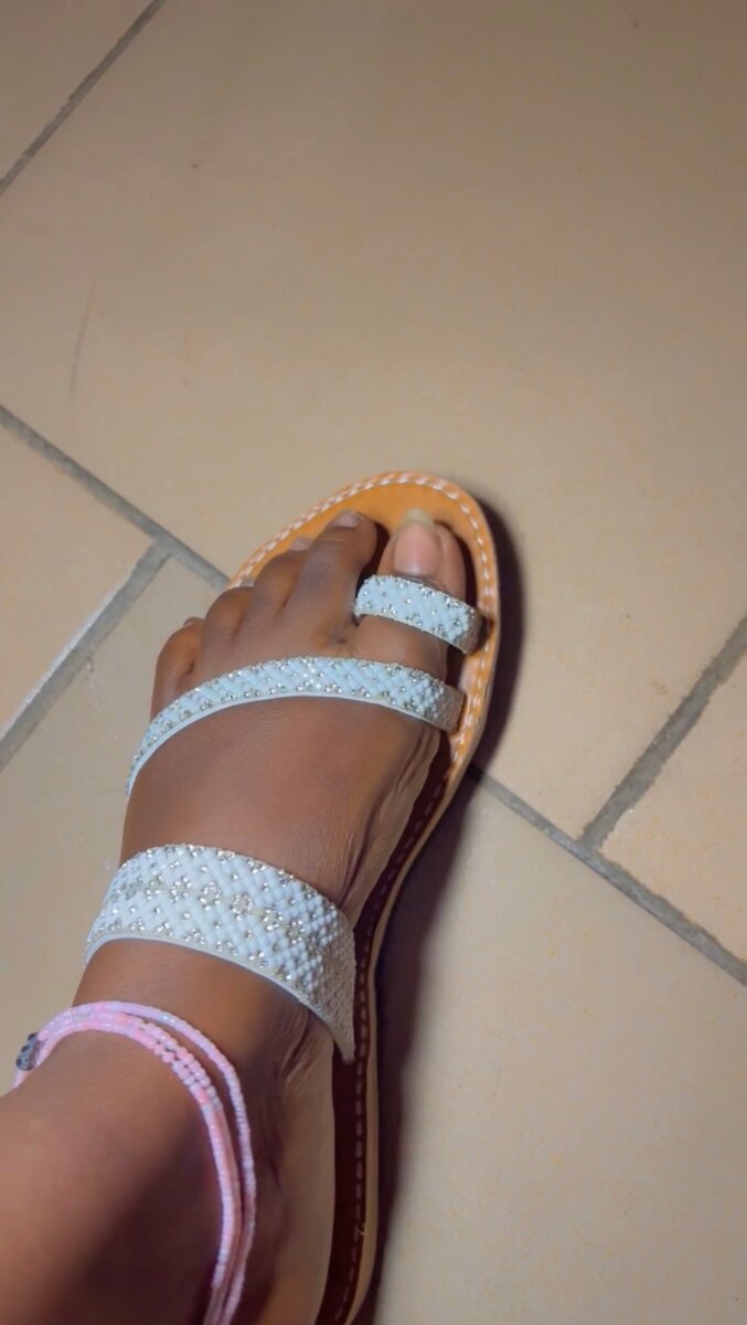 Sandales élégantes strass