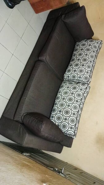 Canapé moderne en tissu marron