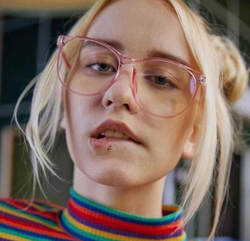 Lunettes transparentes rose