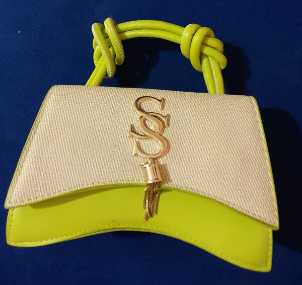 Sac à main élégant femme