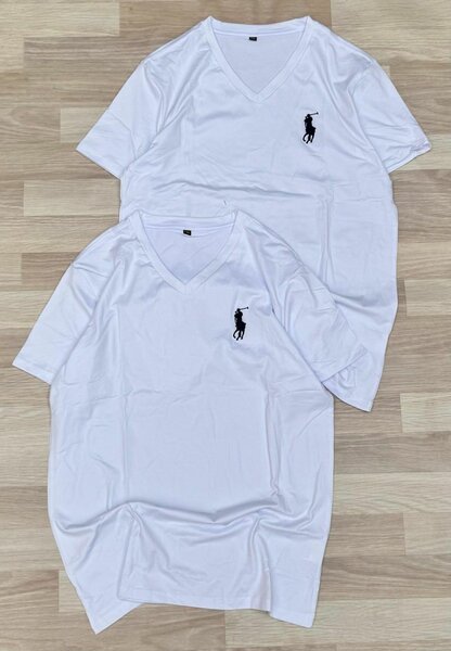 Des tee-shirts mixtes