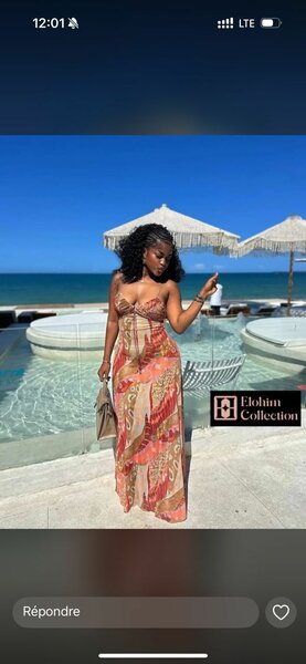 Robe élégante d'été