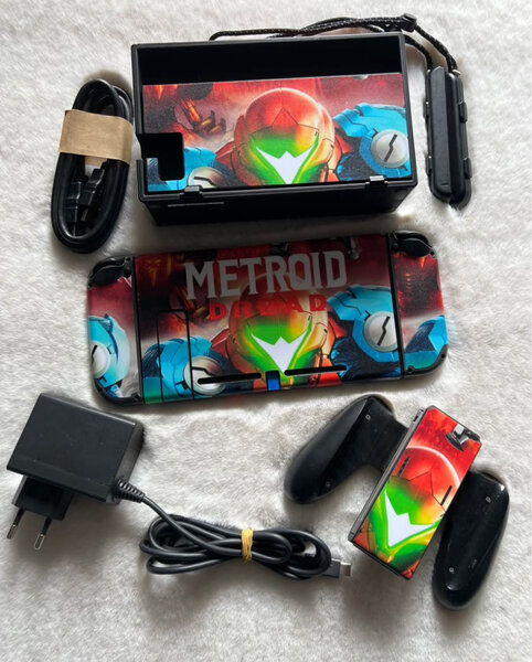Console Nintendo Switch Metroid