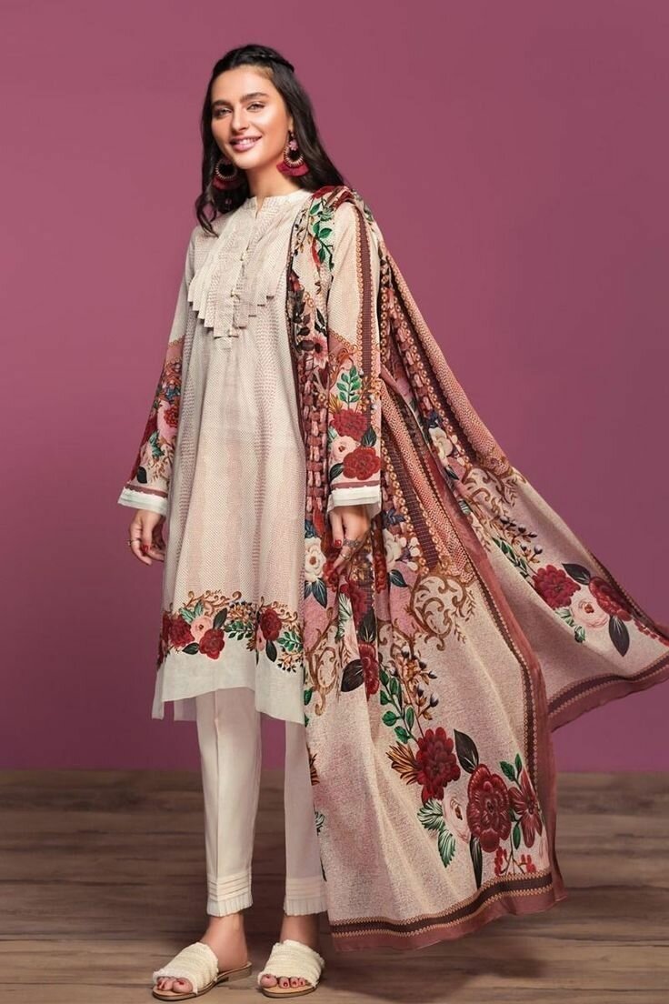 Lawn 3 Peace Suit