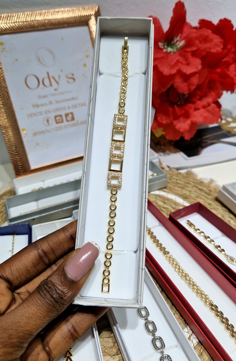 Bracelets élégants en or