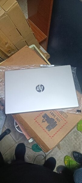 HP core i5