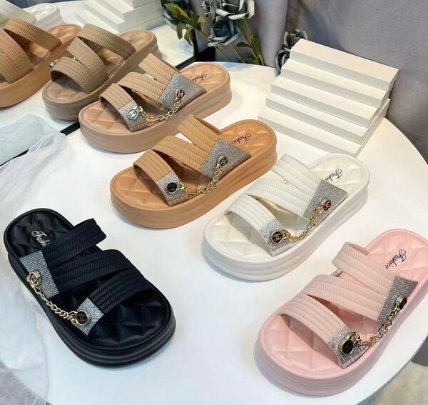 Chic sandale
