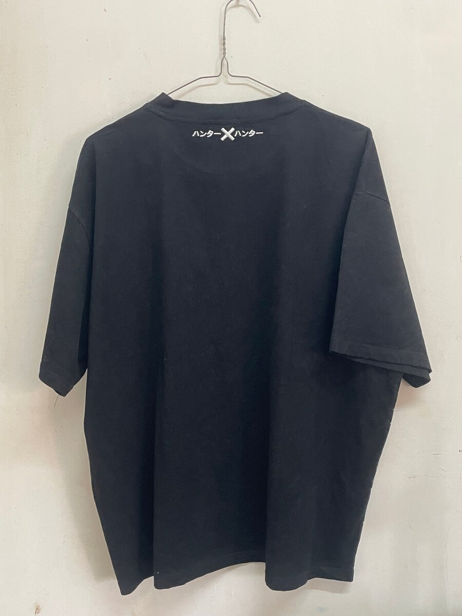 T-shirt anime noir unisexe