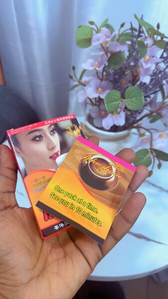 Petit secret femme mouillé