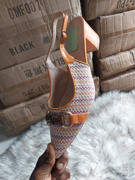 Escarpins slingback élégants