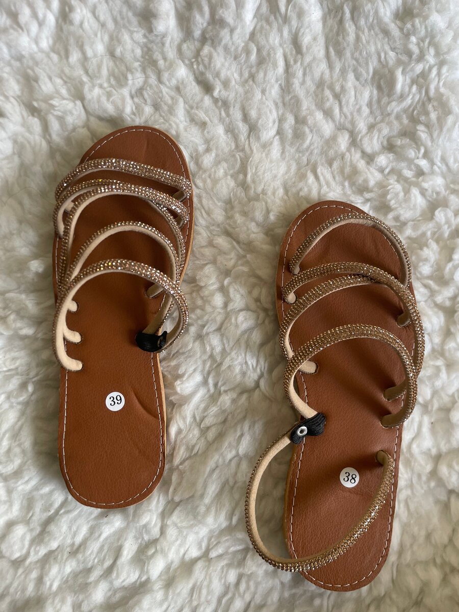 Sandales élégantes en cuir