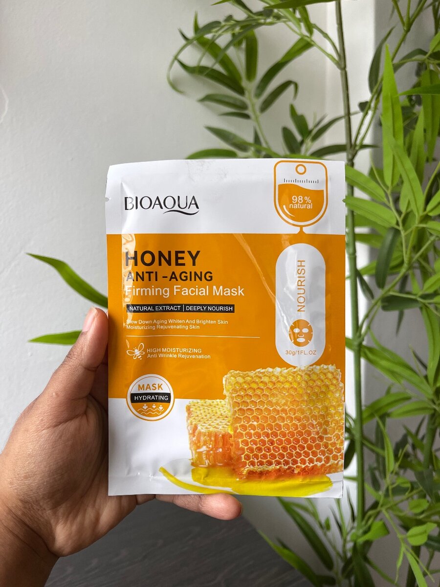 Hydrating facial sheet masks (buy 10 for 100cedis)