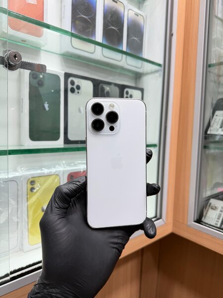 14 Pro Max 128Go Écrans change