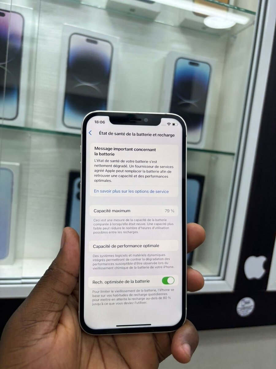 iPhone 12 simple 64 GO