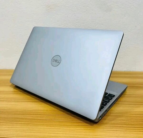 Ordinateur Portable Dell