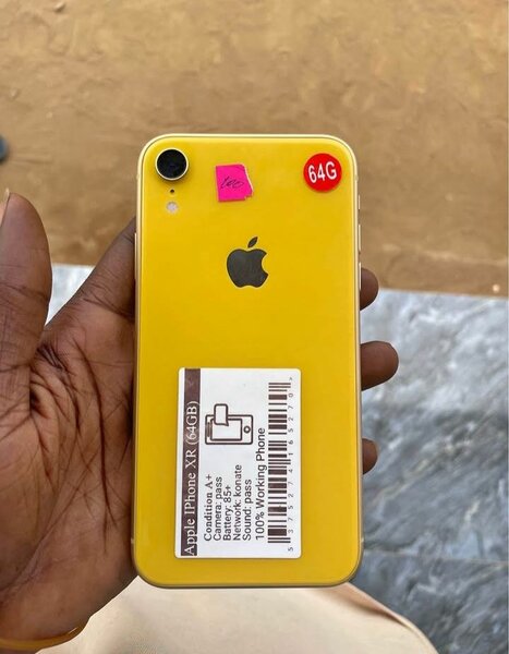 iPhone XR 64GB Jaune