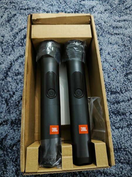 Микрофон JBL