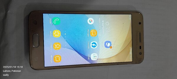 Samsung J5prime .  .  2/16