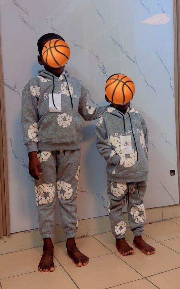 Ensemble de survêtement enfant coloré