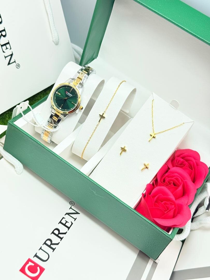 CURREN Montre Femme Luxe avec Bijoux