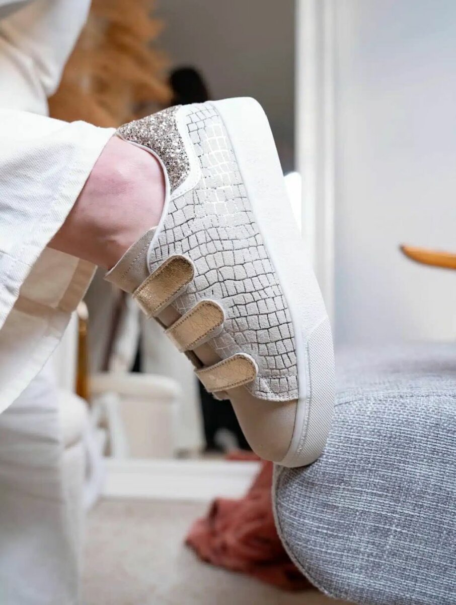 Baskets blanches pailletées