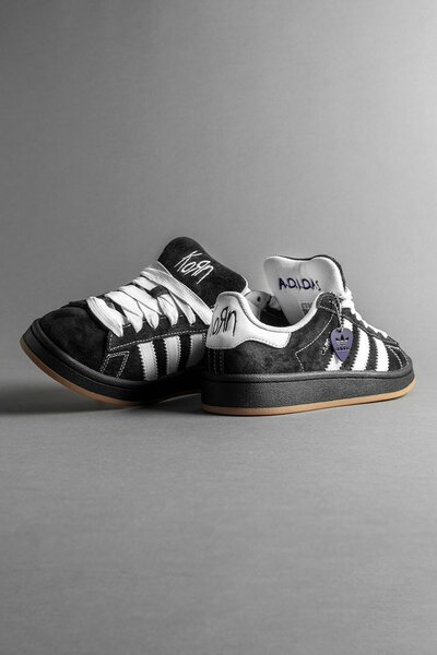 Sneakers noir et blanc tendance