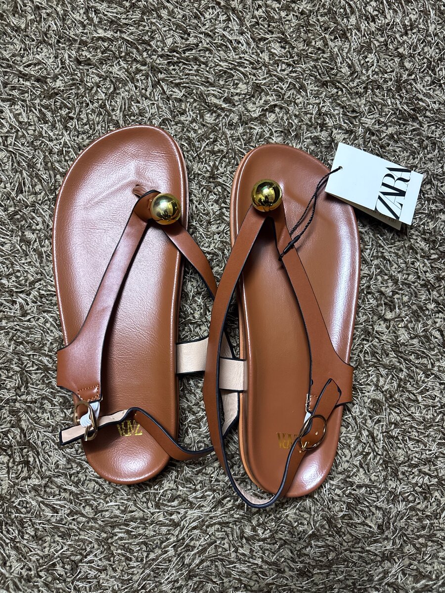 Sandales cuir élégantes Zara