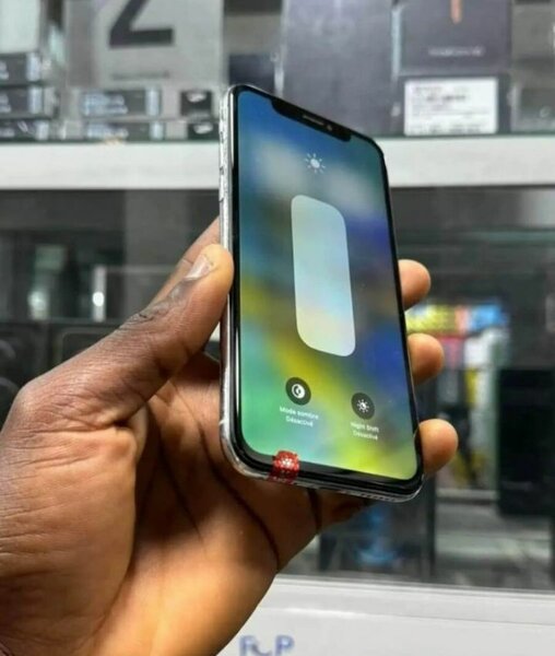 iPhone X 64GB Blanc Débloqué