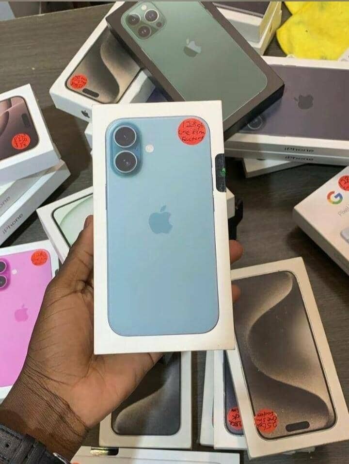 Iphone 16, fresh in box.