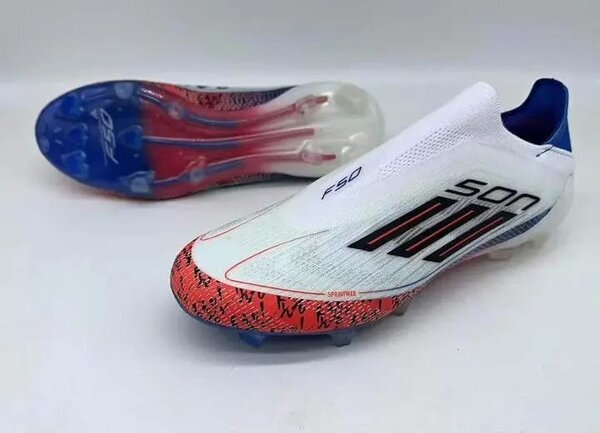 Chaussures de football Adidas F50