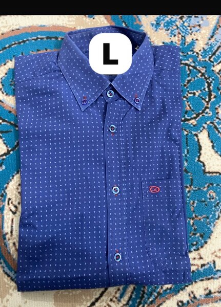 Chemise bleue à motifs pour homme