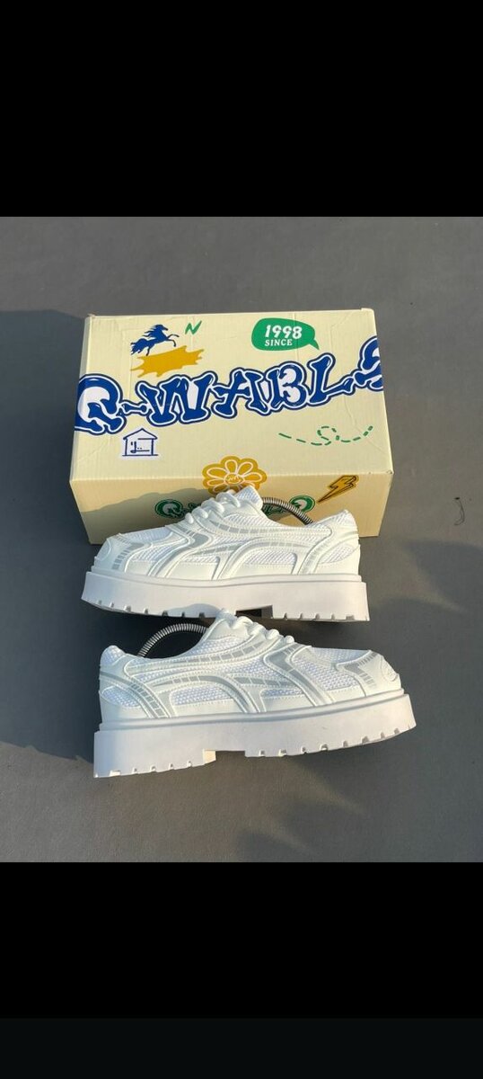 Baskets plateformes blanches mode