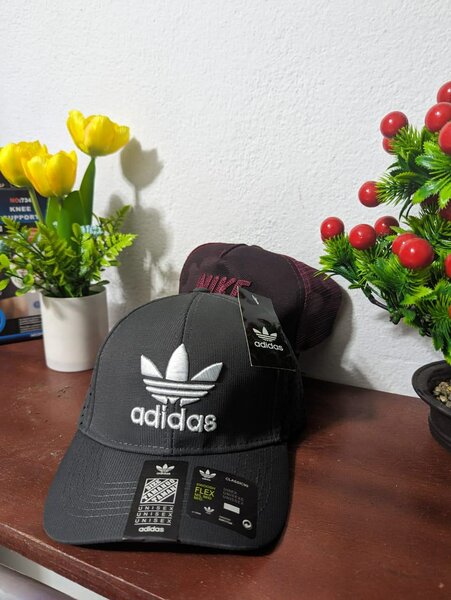 Casquette de sport ajustable