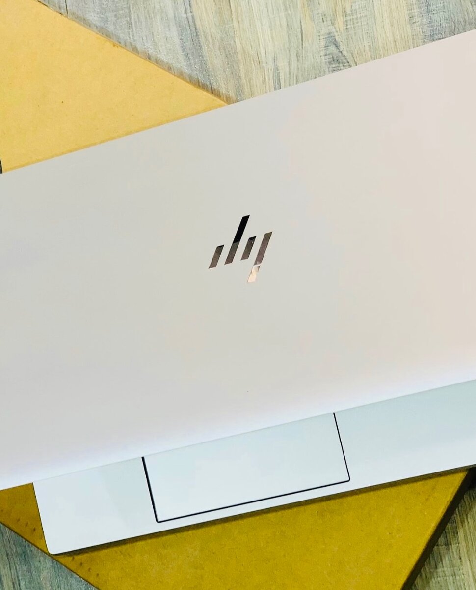 LATEST HP ENVY  13INCH LAPTOP