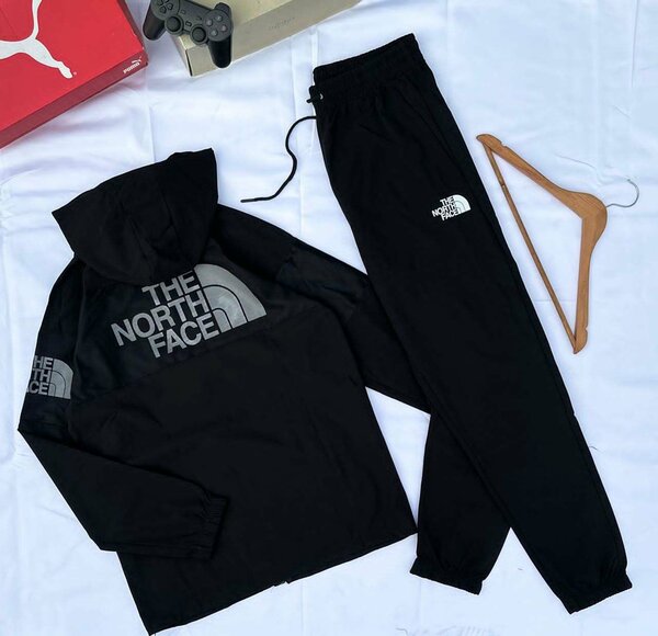 Ensemble de jogging North Face