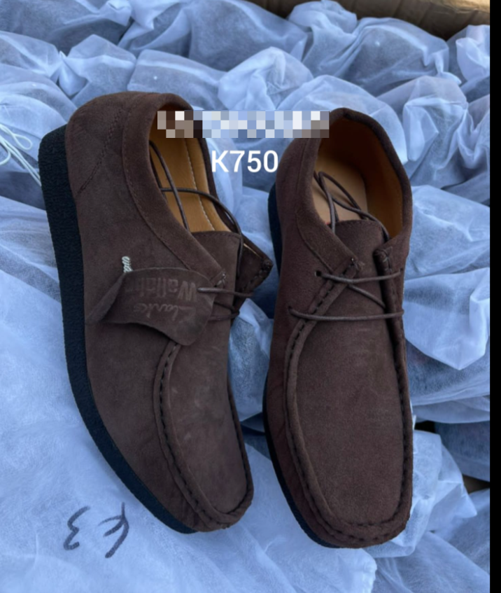 Demi-season suede shoes