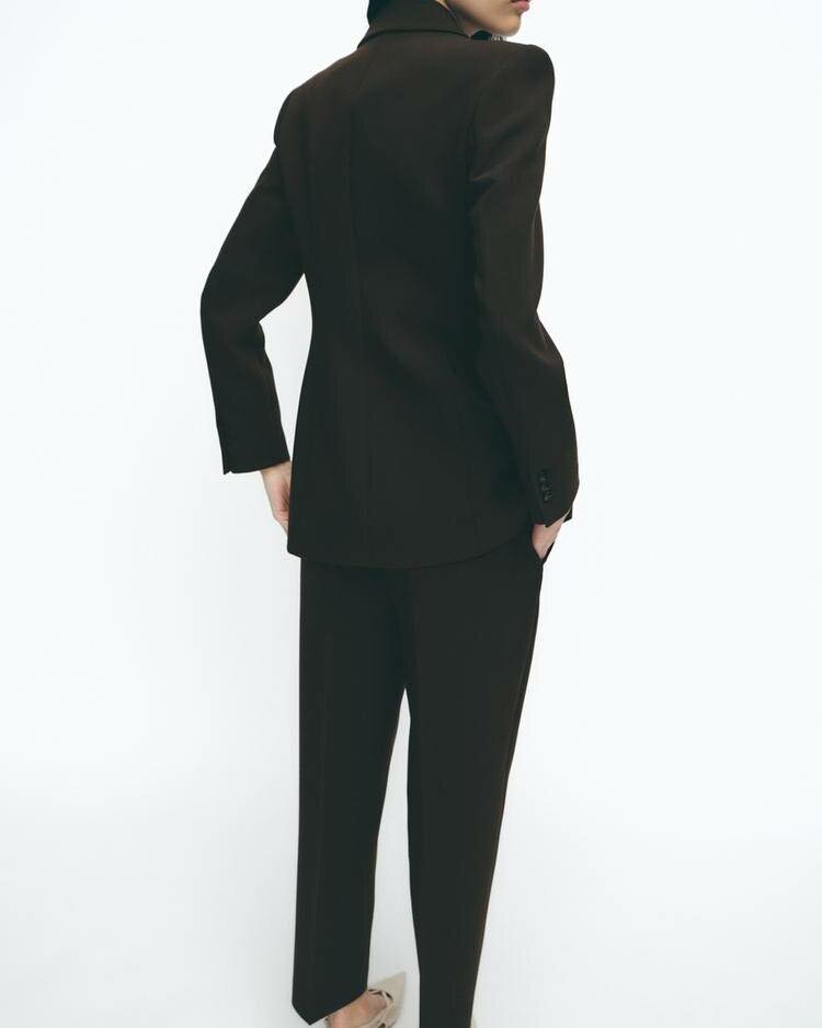 Zara Double Breasted Blazer with Elbow Patches & High-waist slim fit trouser in color brown. 