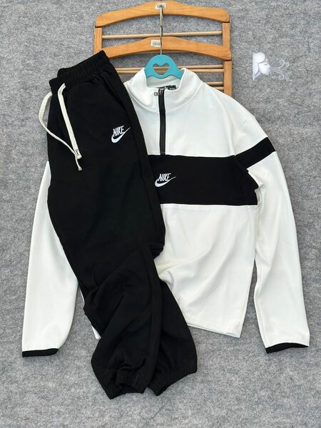 Ensemble de sport Nike