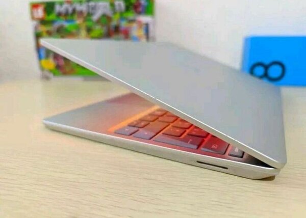 Infinitybook S16 Pro - Ordinateur portable